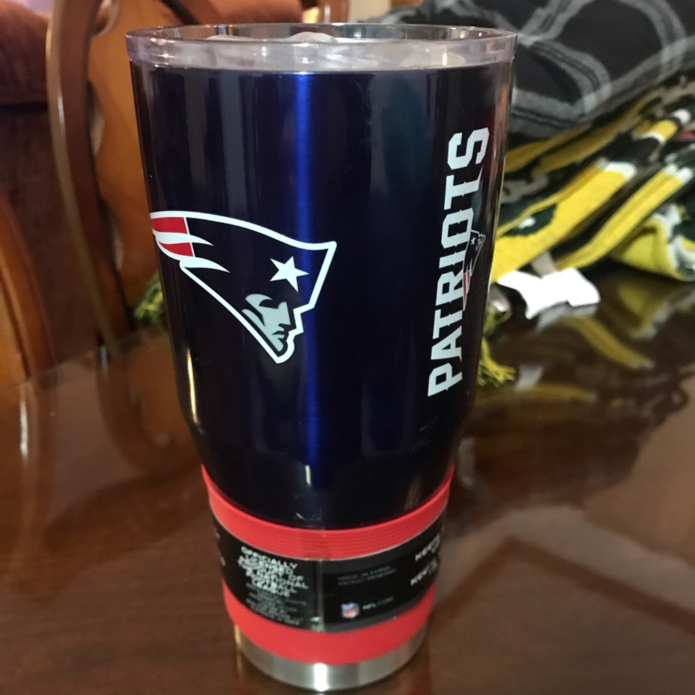 New England Patriot Tumbler - Ultra 30 oz